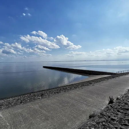 Urbaniak Tossens بوتجادينغين