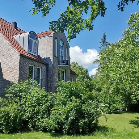 Urbaniak Tossens بوتجادينغين